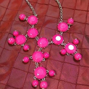 Pink accent necklace